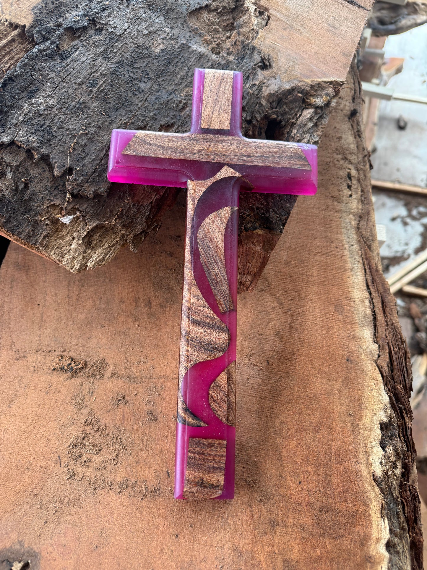 Mesquite Epoxy Cross